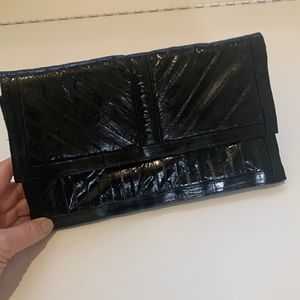 Vintage black clutch